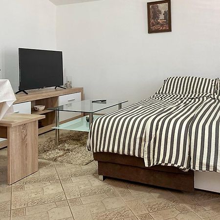 Pahert Beach Apartment Vir Bagian luar foto